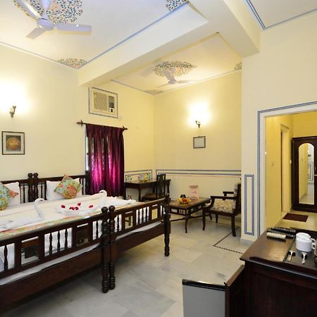 Jaipur Vintage House Bed & Breakfast Ngoại thất bức ảnh
