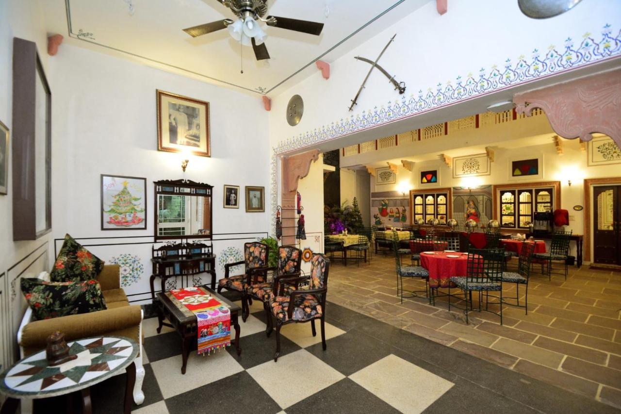 Jaipur Vintage House Bed & Breakfast Ngoại thất bức ảnh