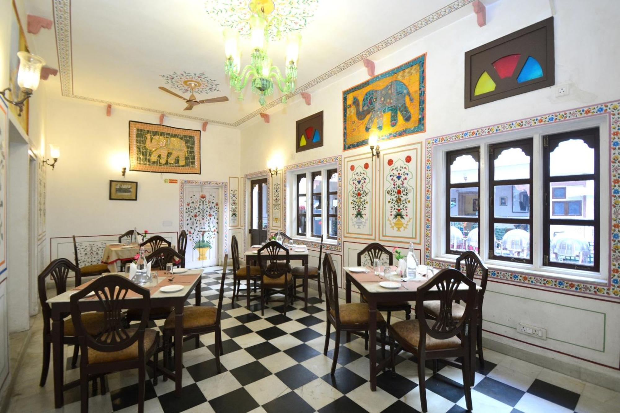 Jaipur Vintage House Bed & Breakfast Ngoại thất bức ảnh